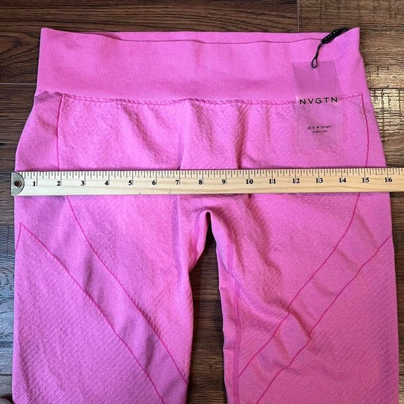 NVGTN Bubble Gum Pink Figure Seamless Leggings Womens XL Activewear Gym Workout - Picture 5 of 8
